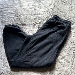 ✨ BLACK BARREL LEG SWEATPANTS SZ S